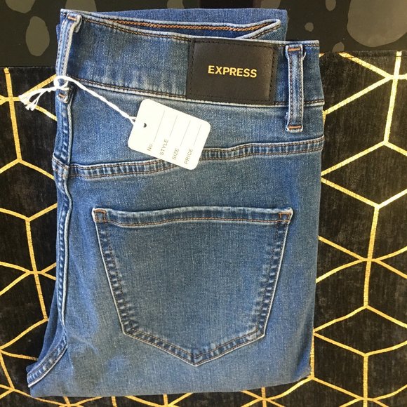 EXPRESS - Picture 1 of 7